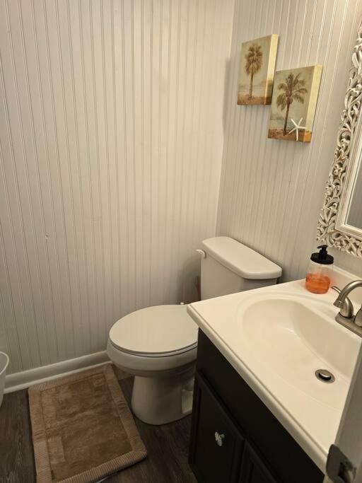 Seaside Retreat Nmb - Shore Dr * Myrtle Beach